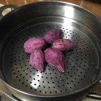 坚果紫薯糕的做法步骤3