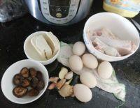 豆腐卤鸡腿鸡爪鸡蛋的做法步骤1