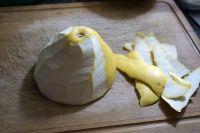 柚子皮嵌肉的做法步骤2
