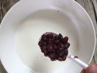自制牛奶红豆冰棍的做法步骤1