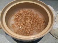 小麦胚芽煲仔饭的做法步骤4