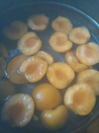糖水黄杏的做法步骤5