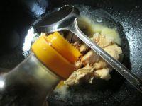 土豆烧素鸡的做法步骤5