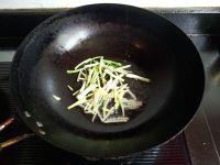 葱姜炒竹节虾的做法步骤4