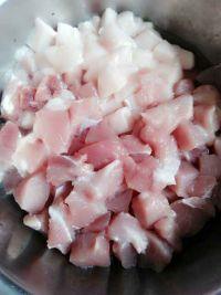 香菇小白菜猪肉饺子的做法步骤2