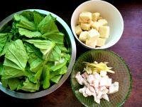 小白菜冻豆腐汤的做法步骤1